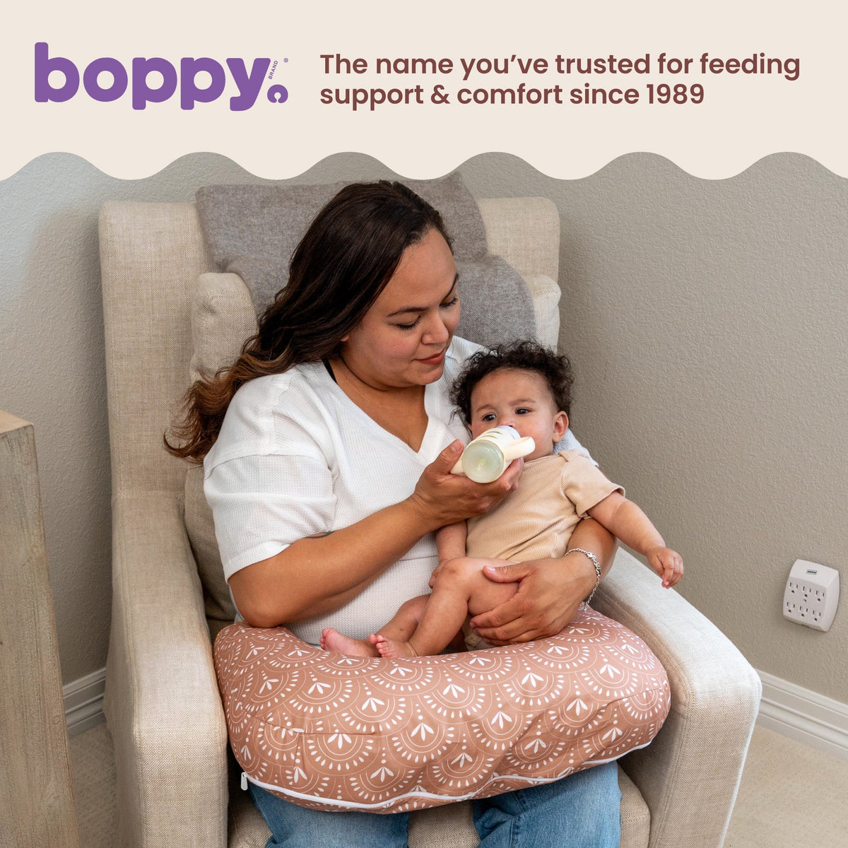 Boppy Nursing PillowNursing PillowBoppy