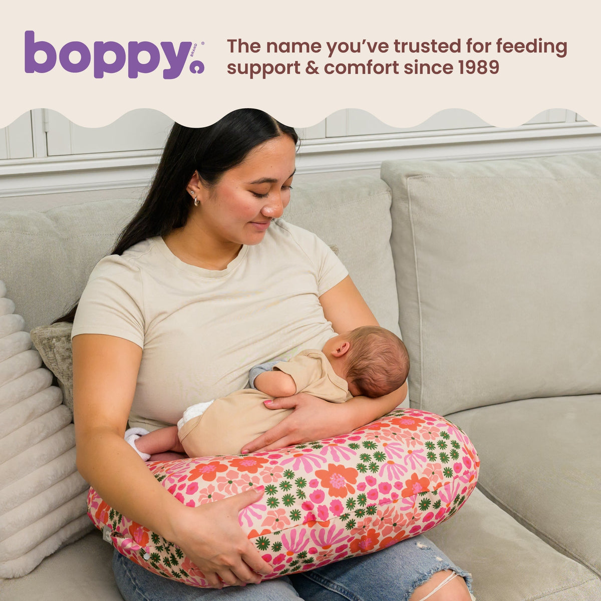 Boppy Nursing PillowNursing PillowBoppy